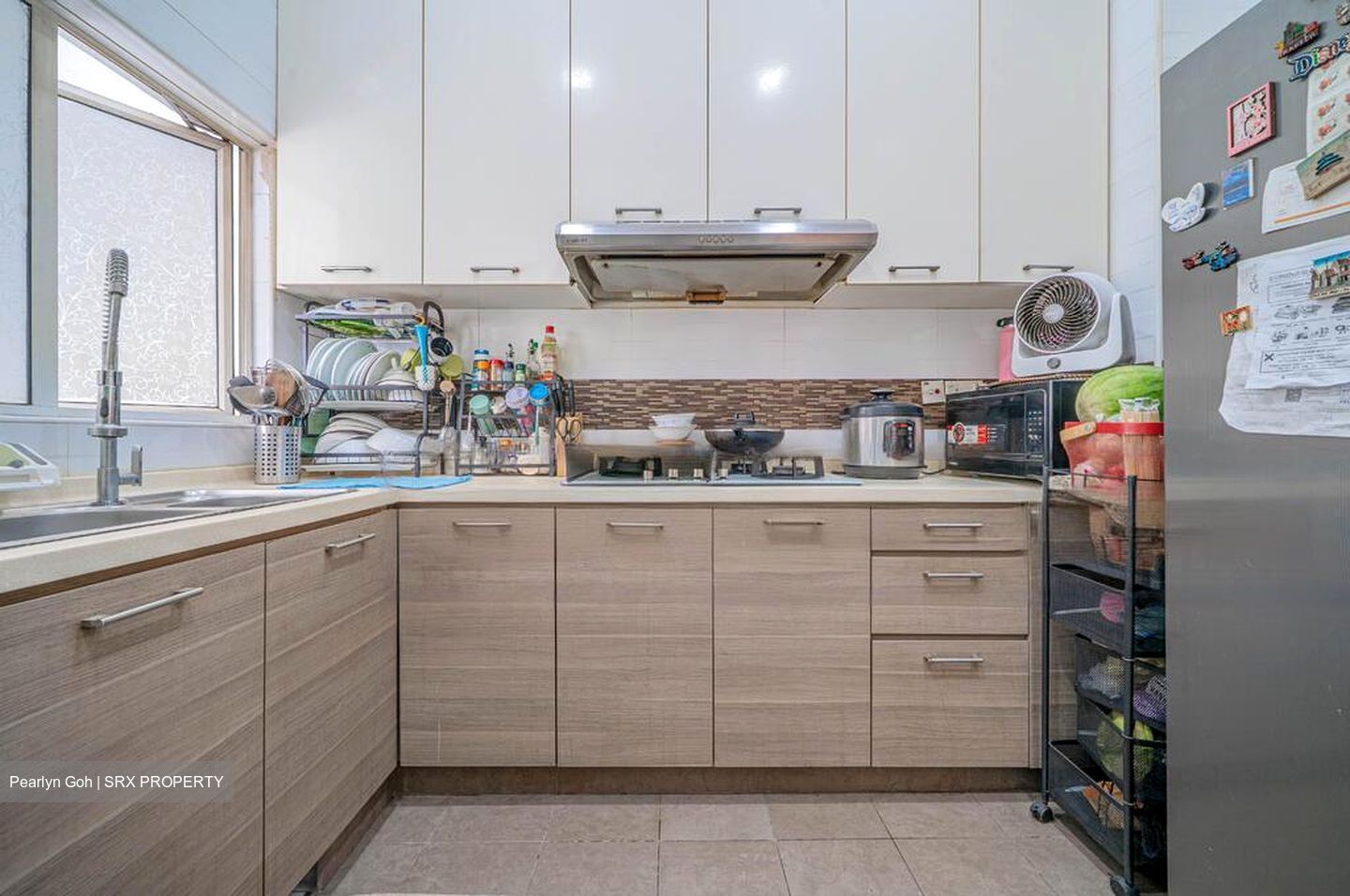 Flora Road (D17), Terrace #460375141